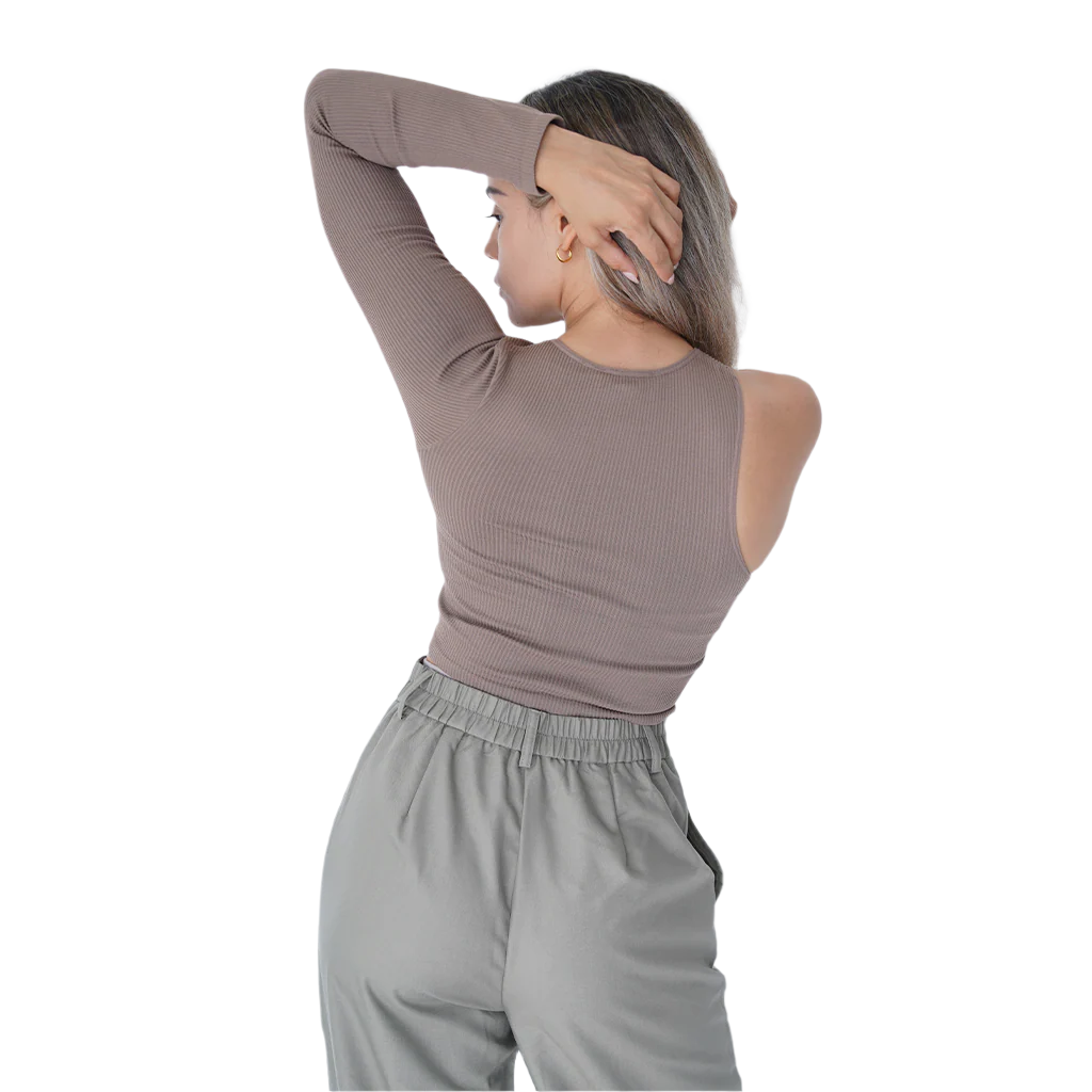 The One sleeve seamless Top