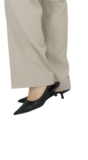 The Dainty Heel
