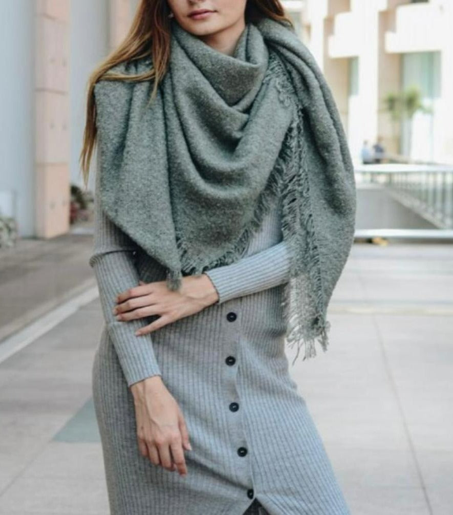 The Dynamic scarf